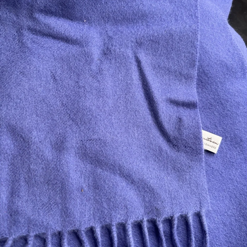 Enzo Mantovani Puprle Solid Purple Wool and Cashmere Tassle‎ Scarf